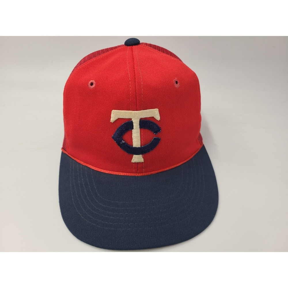 Vintage Minnesota Twins Twins Enterprise Mesh Trucker Snapback Hat‎ Cap MLB Red